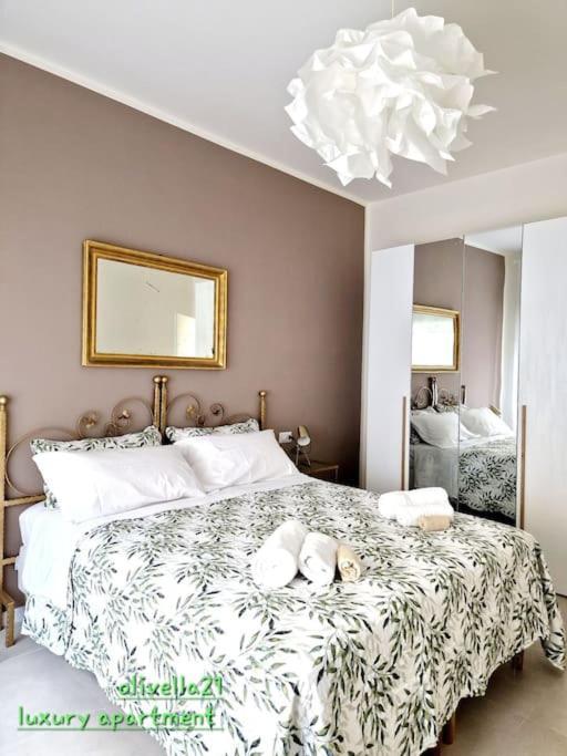 Olivella21 Luxury Apartment Montesanto Napoli Esterno foto