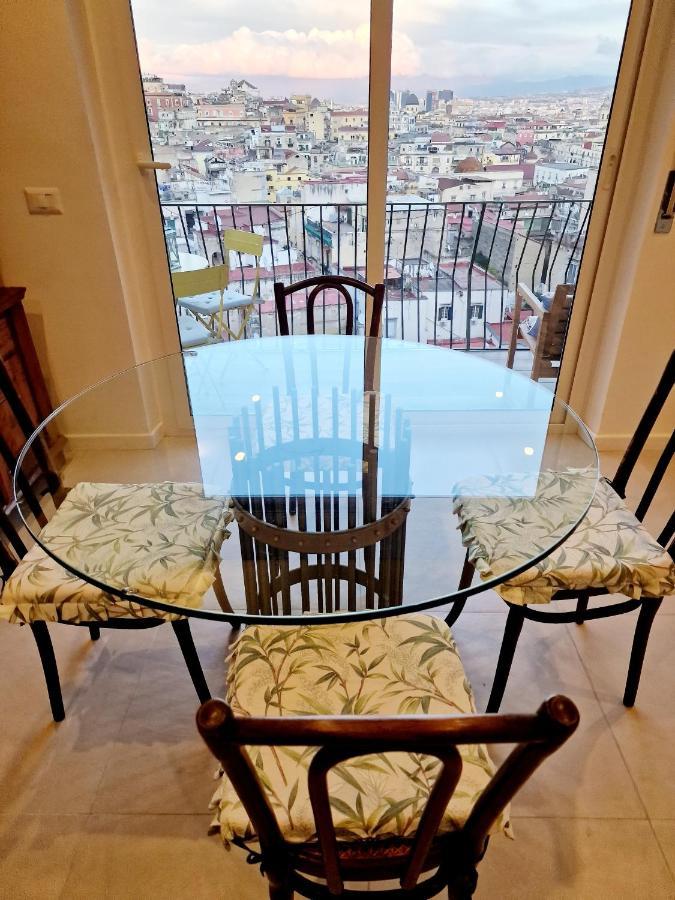 Olivella21 Luxury Apartment Montesanto Napoli Esterno foto