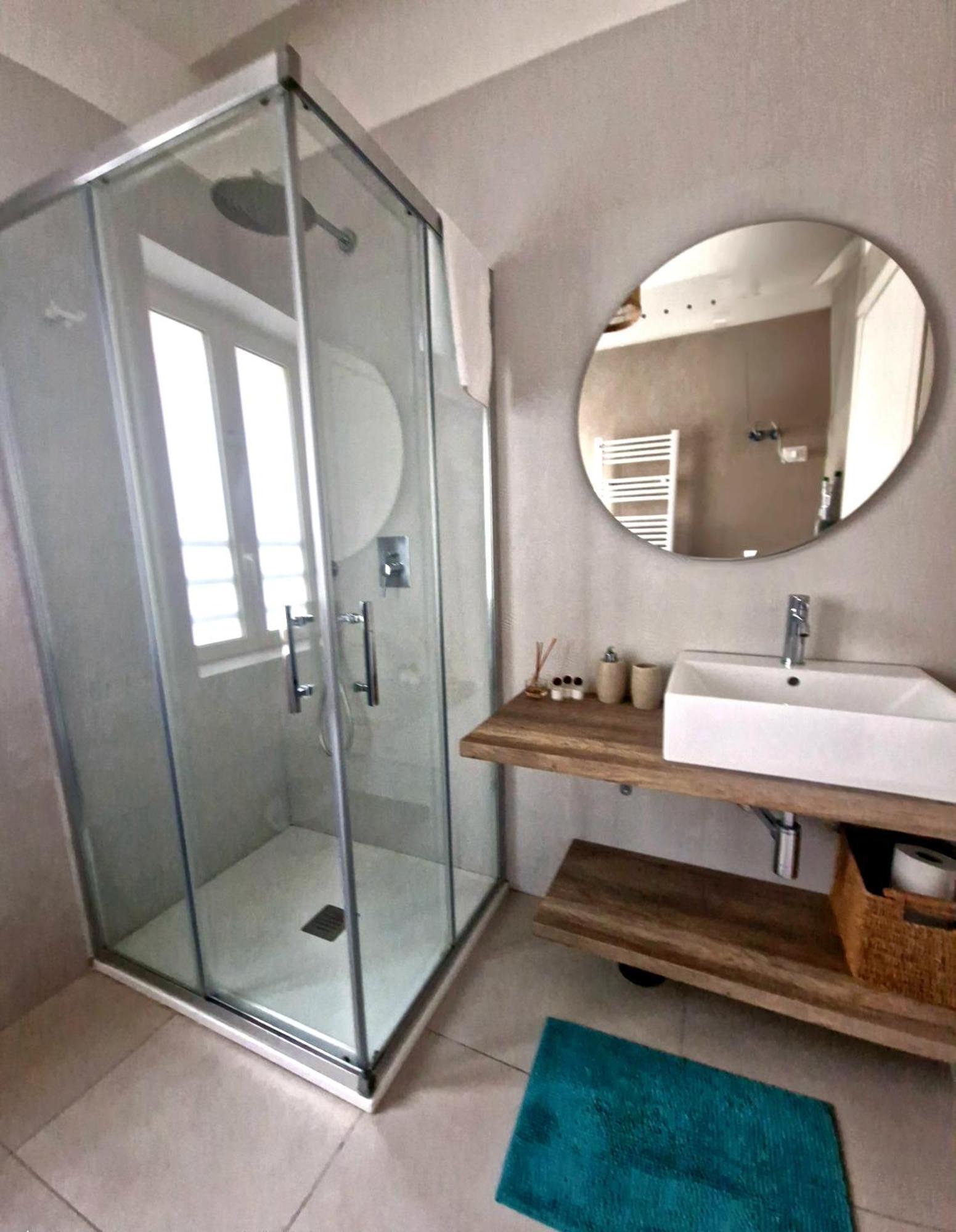 Olivella21 Luxury Apartment Montesanto Napoli Esterno foto